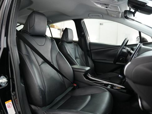 Used 2020 Toyota Prius Limited FWD image 52