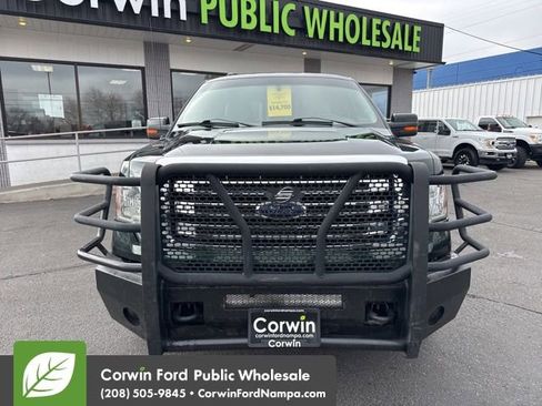 Used 2013 Ford F150 Lariat w/ Mid Equipment Group image 2