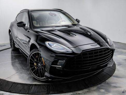 Used 2023 Aston Martin DBX 707 AWD/4WD image 23