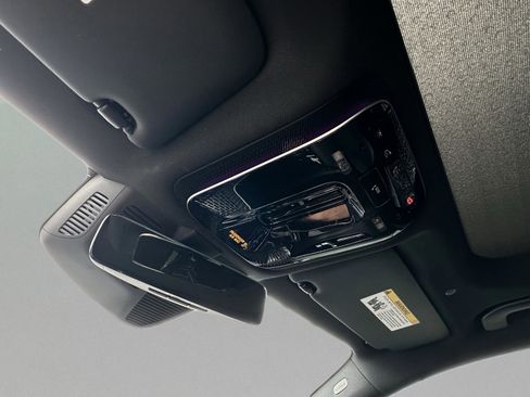 Used 2023 Mercedes-Benz C 300 Sedan image 38