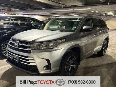 Used 2018 Toyota Highlander LE
