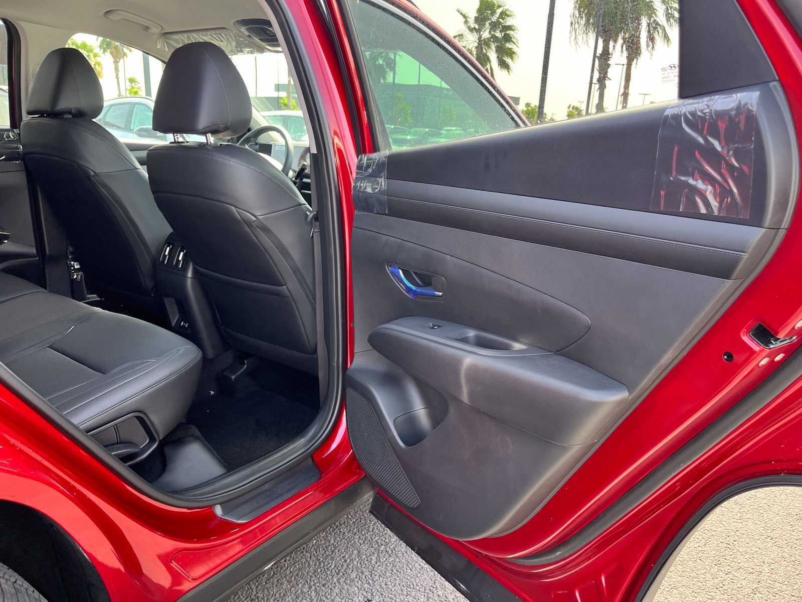 New 2026 Hyundai Tucson SEL Plus w/ Tow & Go Package FWD image 18