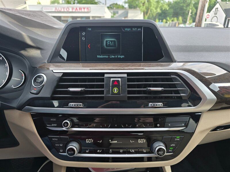 Used 2019 BMW X3 xDrive30i AWD/4WD image 7