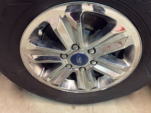 Used 2016 Ford F150 XLT image 30