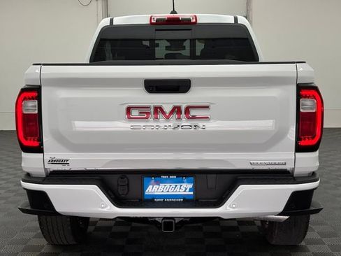 Used 2025 GMC Canyon Elevation AWD/4WD image 7