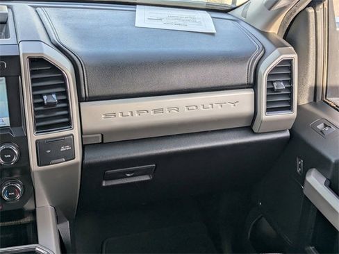 Used 2021 Ford F250 Lariat w/ Lariat Ultimate Package image 17