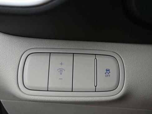 New 2026 Hyundai Venue SEL FWD image 27