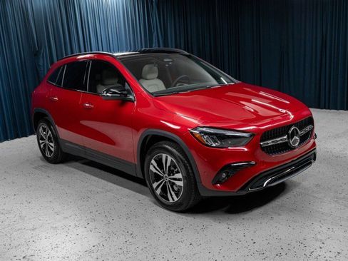 Certified 2026 Mercedes-Benz GLA 250 image 3