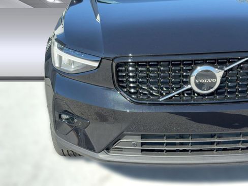 New 2026 Volvo XC40 B5 Plus w/ Climate Package image 11