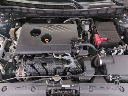 Used 2020 Nissan Altima 2.5 SR w/ Premium Package image 14