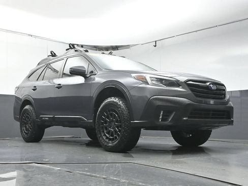 Used 2021 Subaru Outback Premium AWD/4WD image 34