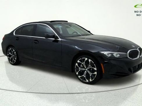 Used 2025 BMW 330i xDrive Sedan AWD/4WD image 3