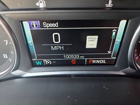 Used 2018 GMC Acadia SLT FWD image 28