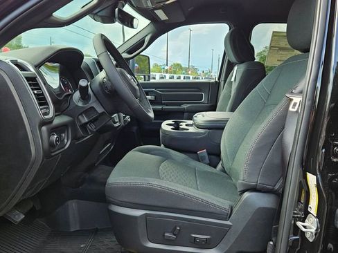 New 2025 RAM 2500 Big Horn image 3