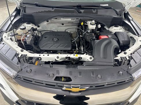 Used 2022 Chevrolet TrailBlazer ACTIV w/ Technology Package image 30