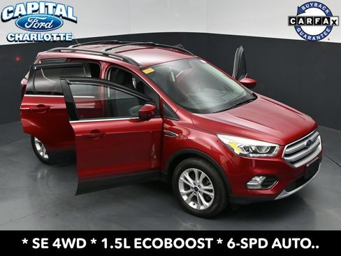 Used 2017 Ford Escape SE w/ Equipment Group 201A AWD/4WD image 35