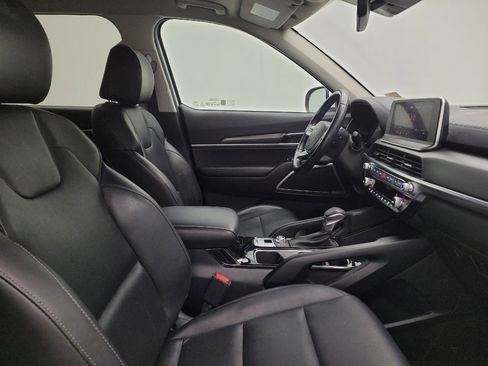 Used 2022 Kia Telluride LX image 21