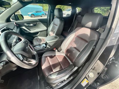 Used 2021 Chevrolet Blazer RS w/ Enhanced Convenience Package image 18