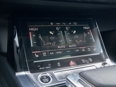 Certified 2024 Audi Q8 e-tron Premium Plus w/ Premium Plus Package image 25