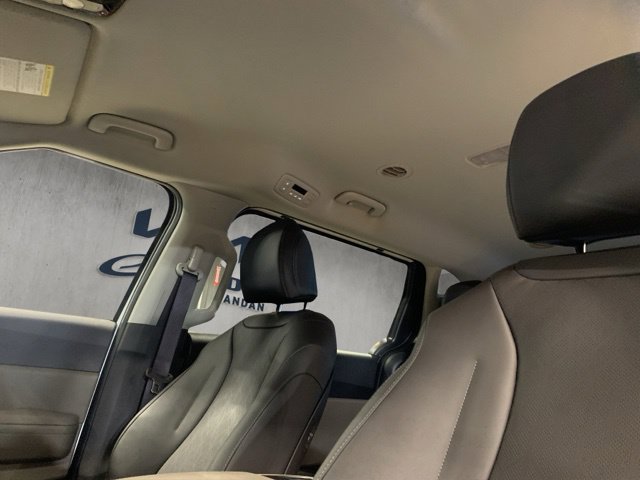 New 2027 Kia Carnival FWD image 23