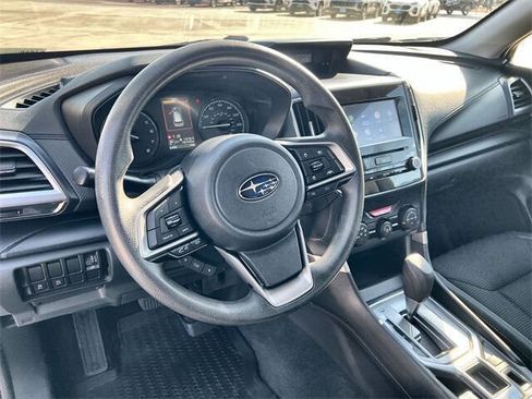 Used 2019 Subaru Forester Base AWD 4dr Crossover w/ Alloy Wheel Package image 11