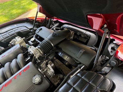Used 1999 Chevrolet Corvette Convertible w/ Memory Pkg RWD image 62