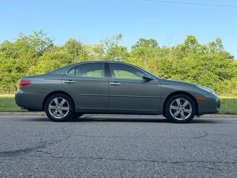 Used 2005 Lexus ES 330 w/ Preferred Accessory Pkg FWD image 38