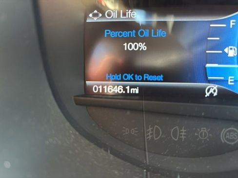 Used 2024 Ford Edge SE w/ Black Appearance Package image 12