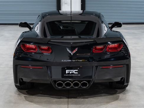 Used 2017 Chevrolet Corvette Stingray Coupe w/ Battery Protection Package RWD image 5