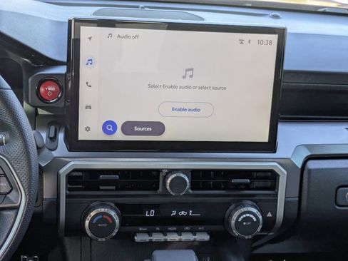 Used 2025 Toyota Tacoma TRD Sport image 14