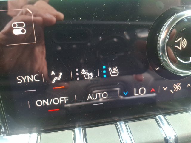 New 2027 GMC Yukon Denali w/ Sun & Power Step Package AWD/4WD image 23