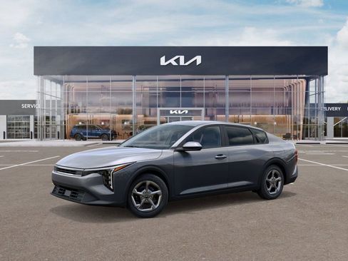 New 2026 Kia K4 FWD image 4