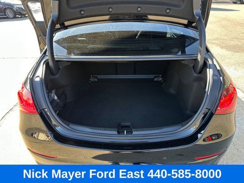 Used 2025 Mercedes-Benz C 300 4MATIC Sedan image 10