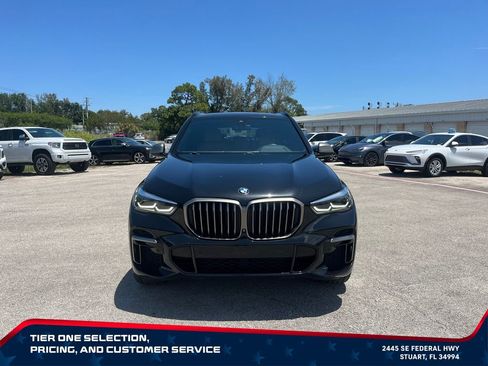 Used 2022 BMW X5 M50i w/ Parking Assistance Package AWD/4WD image 3
