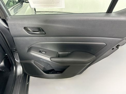Used 2025 Nissan Altima 2.5 SV FWD image 27