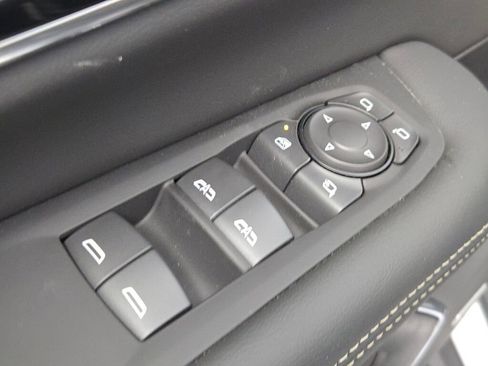 New 2026 GMC Yukon XL Elevation w/ Elevation Premium Package AWD/4WD image 25