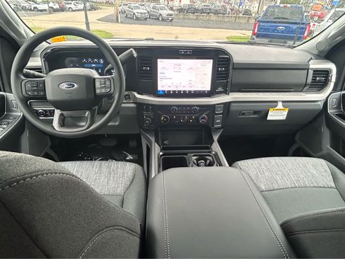 New 2026 Ford F250 XLT w/ XLT Premium Package AWD/4WD image 14