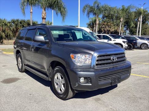 Used 2014 Toyota Sequoia SR5 image 4