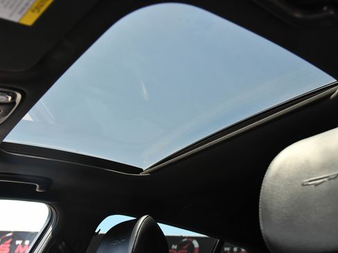 Used 2019 Kia Stinger GT1 RWD image 38