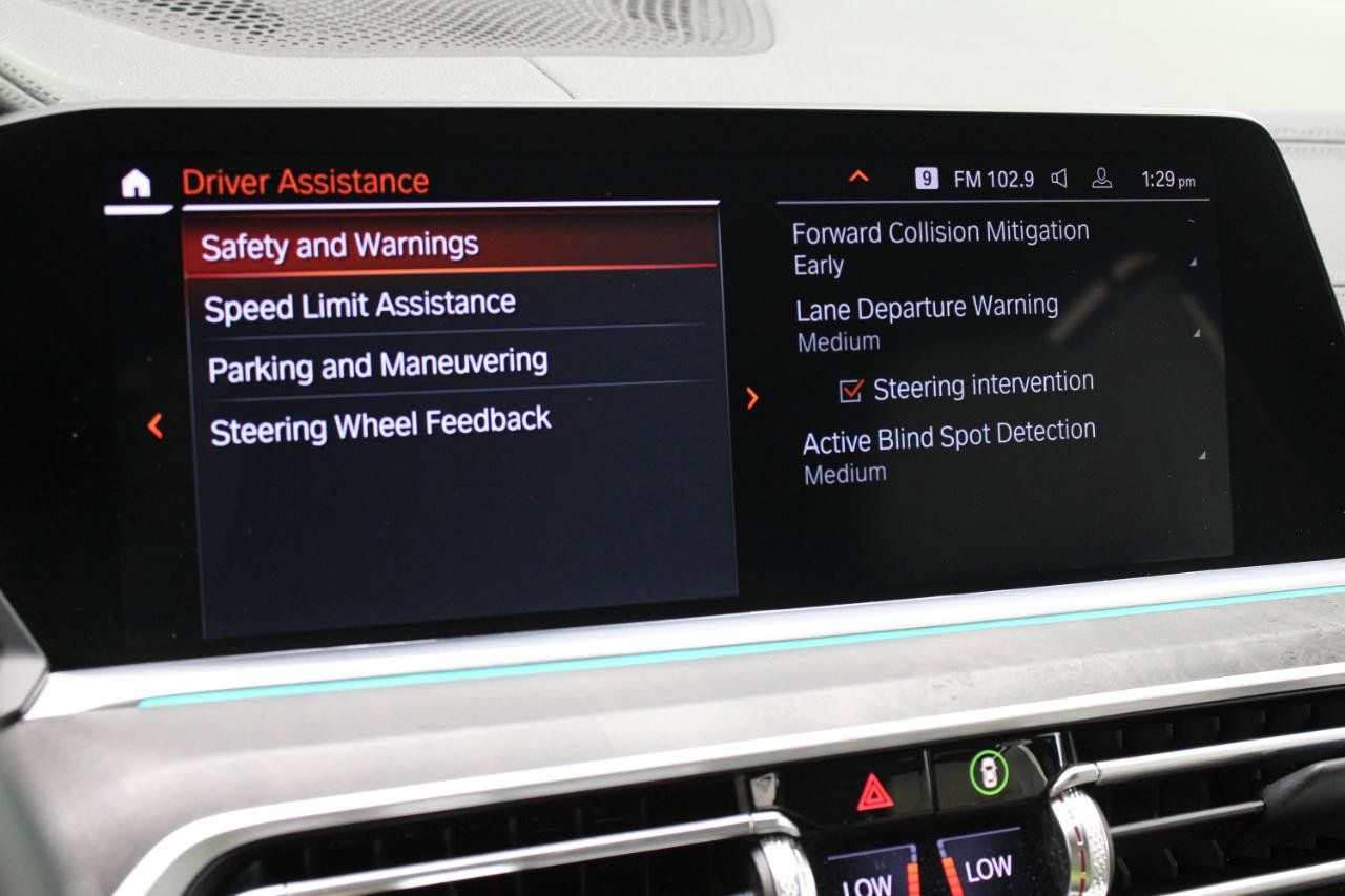 Used 2022 BMW X5 xDrive40i w/ M Sport Package AWD/4WD image 63