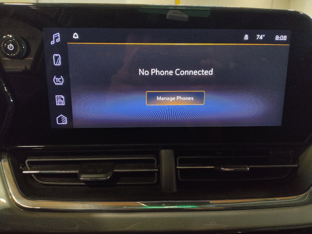 Used 2025 Chevrolet Trax LT w/ LT Convenience Package FWD image 25