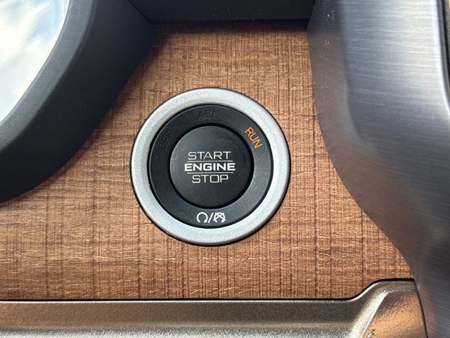 Used 2023 RAM 1500 Limited AWD/4WD image 26