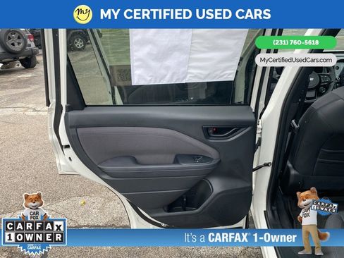 Used 2025 Subaru Forester Premium AWD/4WD image 16