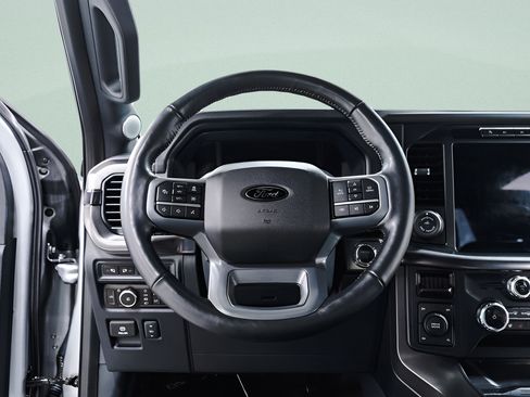 Used 2024 Ford F150 Lariat w/ Equipment Group 502A High AWD/4WD image 11