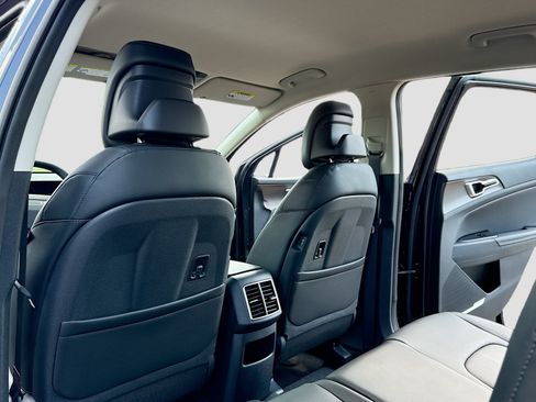 New 2026 Kia Sportage EX FWD image 6