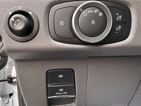 Used 2024 Ford Transit 250 XL w/ Load Area Protection Package image 17