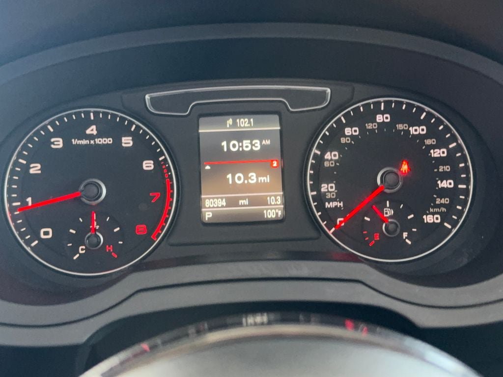 Used 2018 Audi Q3 2.0T Premium FWD image 16