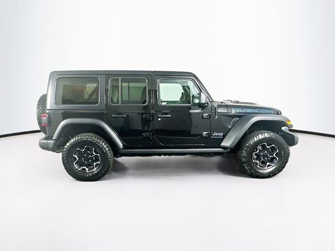 Used 2023 Jeep Wrangler Unlimited Rubicon 4xe w/ Cold Weather Group AWD/4WD image 10