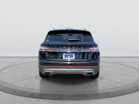 Used 2023 Lincoln Nautilus Reserve w/ Monochromatic Package AWD/4WD image 7