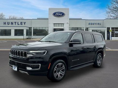Used 2024 Jeep Wagoneer Series II AWD/4WD image 1